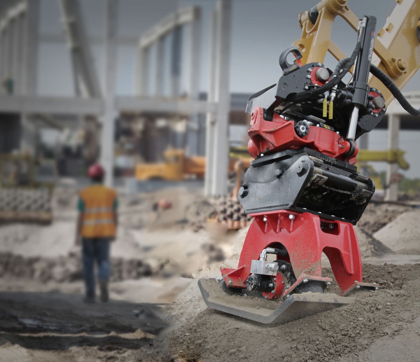 Rototilt® is broadening its product line and launching an entirely new compactor for excavators with machine weights between 5–10 tonnes.