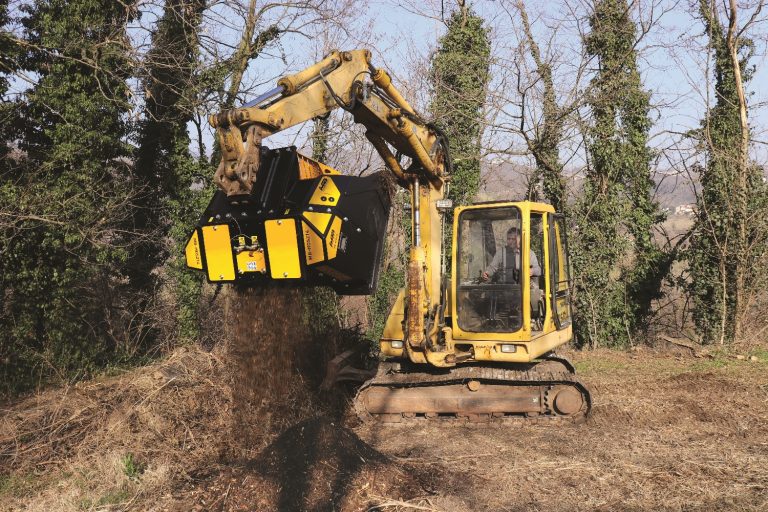 MB CRUSHER INTRODUCES THE NEW GENERATION OF SHAFTS SCREENERS: EXCELLENT MULTI-PURPOSE SYSTEM TO MANAGE DIFFERENT TYPES OF MATERIALS EFFICIENTLY