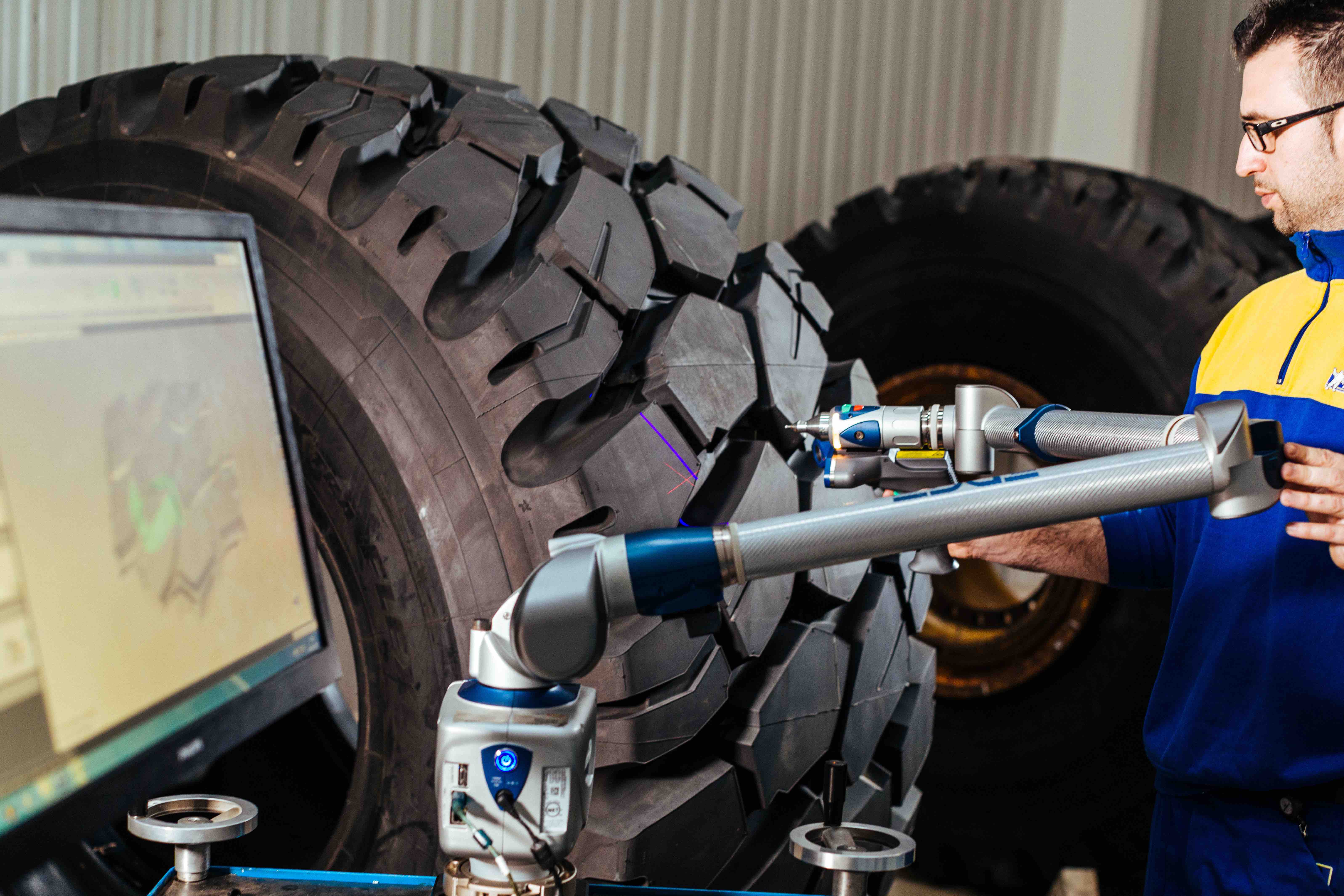MICHELIN LAUNCHES NEW EARTHMOVER TYRE - Machinery Movers