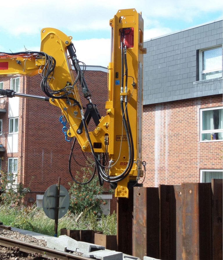 Piletec adds new piling hammers to its hire fleet