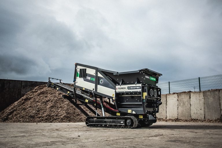 Unveiling the Compact Powerhouse – the Terex Ecotec TDS 815 Shredder