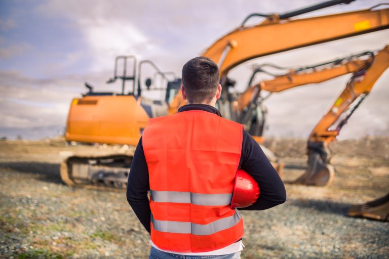 UK Construction Equipment sales fall, 2023 Q4 29% below Q4 2022 levels