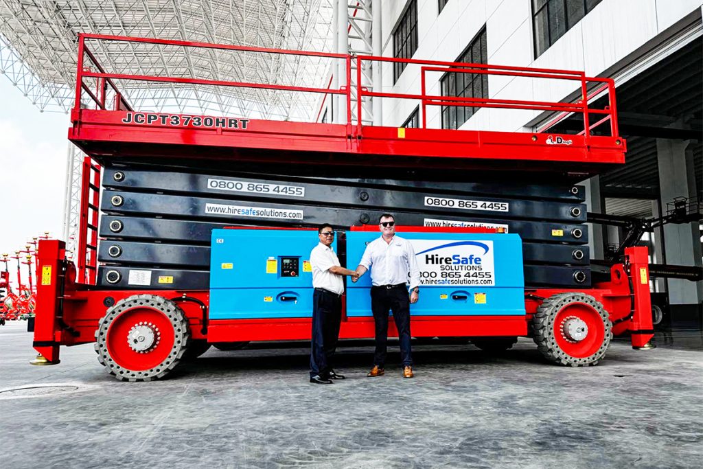 World’s tallest Scissor Lift with Hire Safe Solutions Machinery