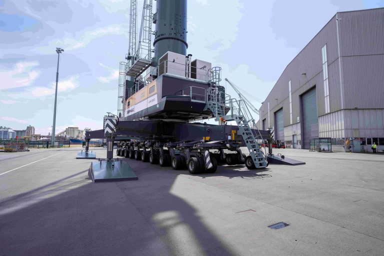 New Liebherr LHM 550
