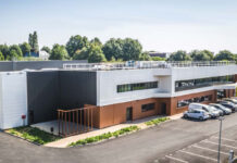 Announcement of an agreement to set up a joint venture specializing in manufacturing lithium-ion batteries