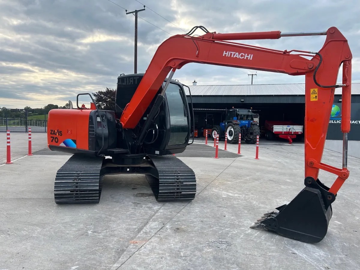 (2014) Hitachi Zaxis 70 With Wide Tracks