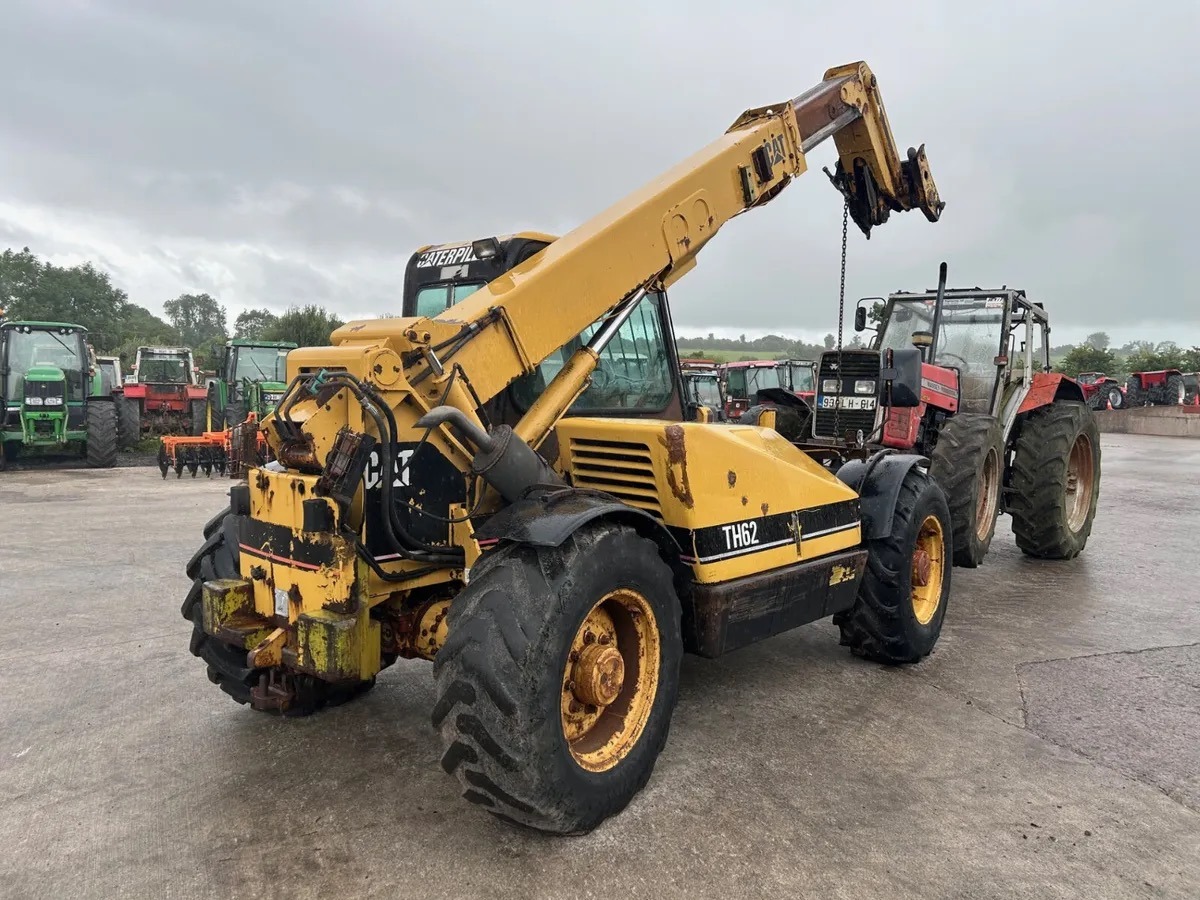 Caterpillar TH 62