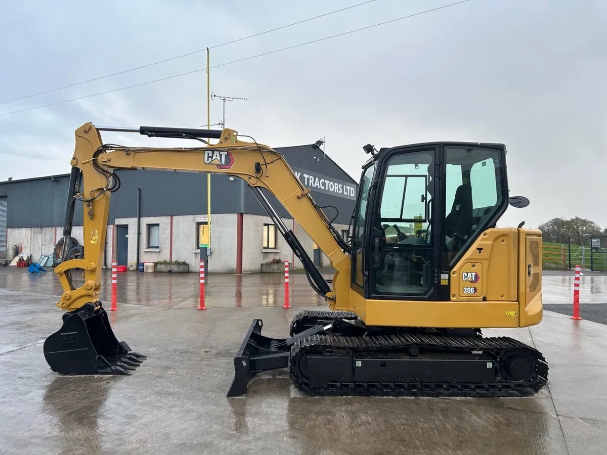 CAT 306 (2022)