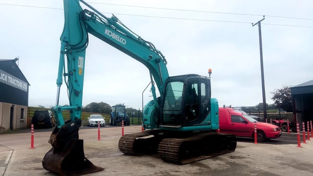 2015 Kobelco SK 140 SRLC-3