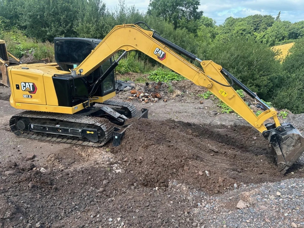 2022 Caterpillar 307.5