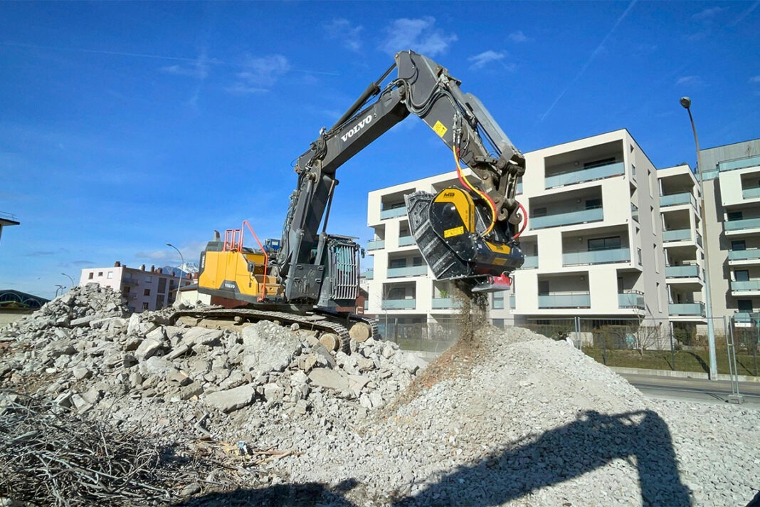 GOT IT BF120.4 - Iron separator - Volvo 300 - France - Demolition - Reinforced concrete