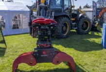 Rototilt UK marks ScotPlant reveal with Owen Gillard’s custom black JCB 4CX and limited edition RC3 tiltrotator