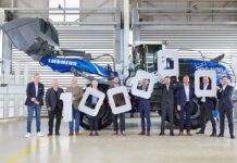 Liebherr celebrates its 100,000th wheel loader with STORK at its Bischofshofen plant