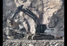 Hidromek 30 ton of rock power