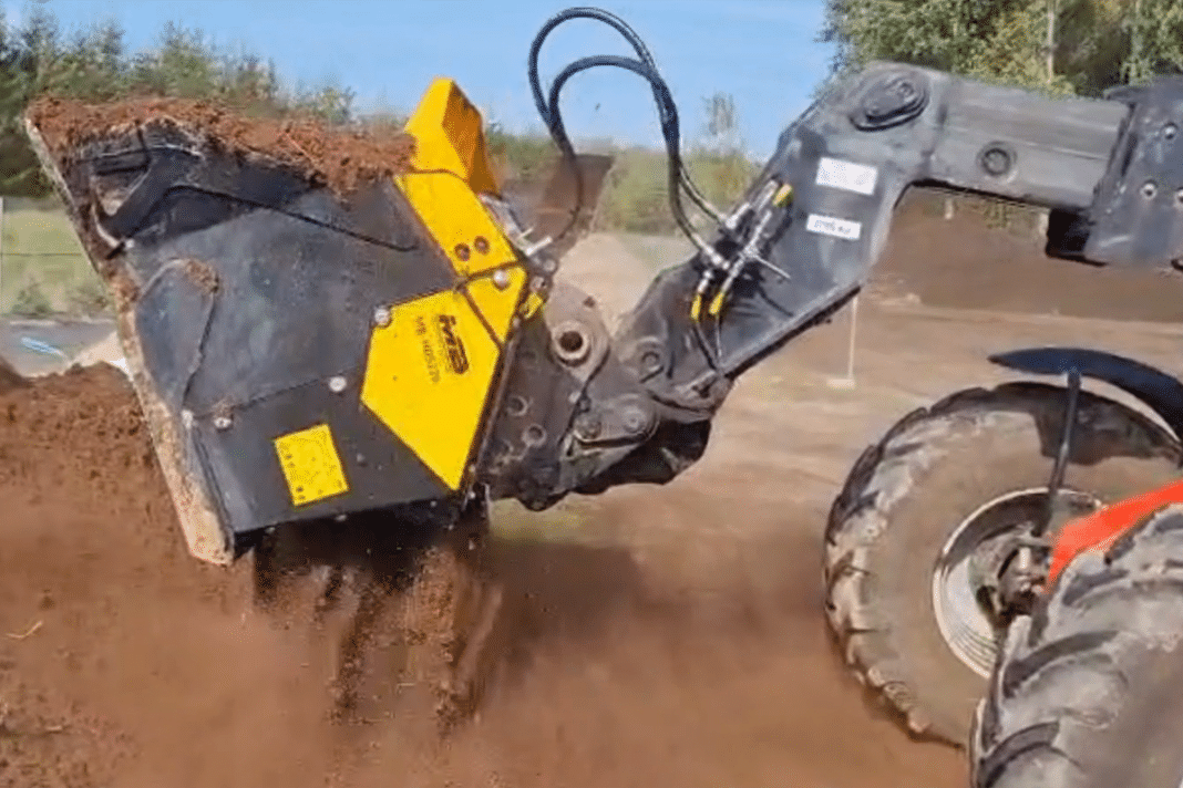 MB-HDS220 - Manitou MLT 737-130 PS - Lithuania - Recycling - Soil & Sand