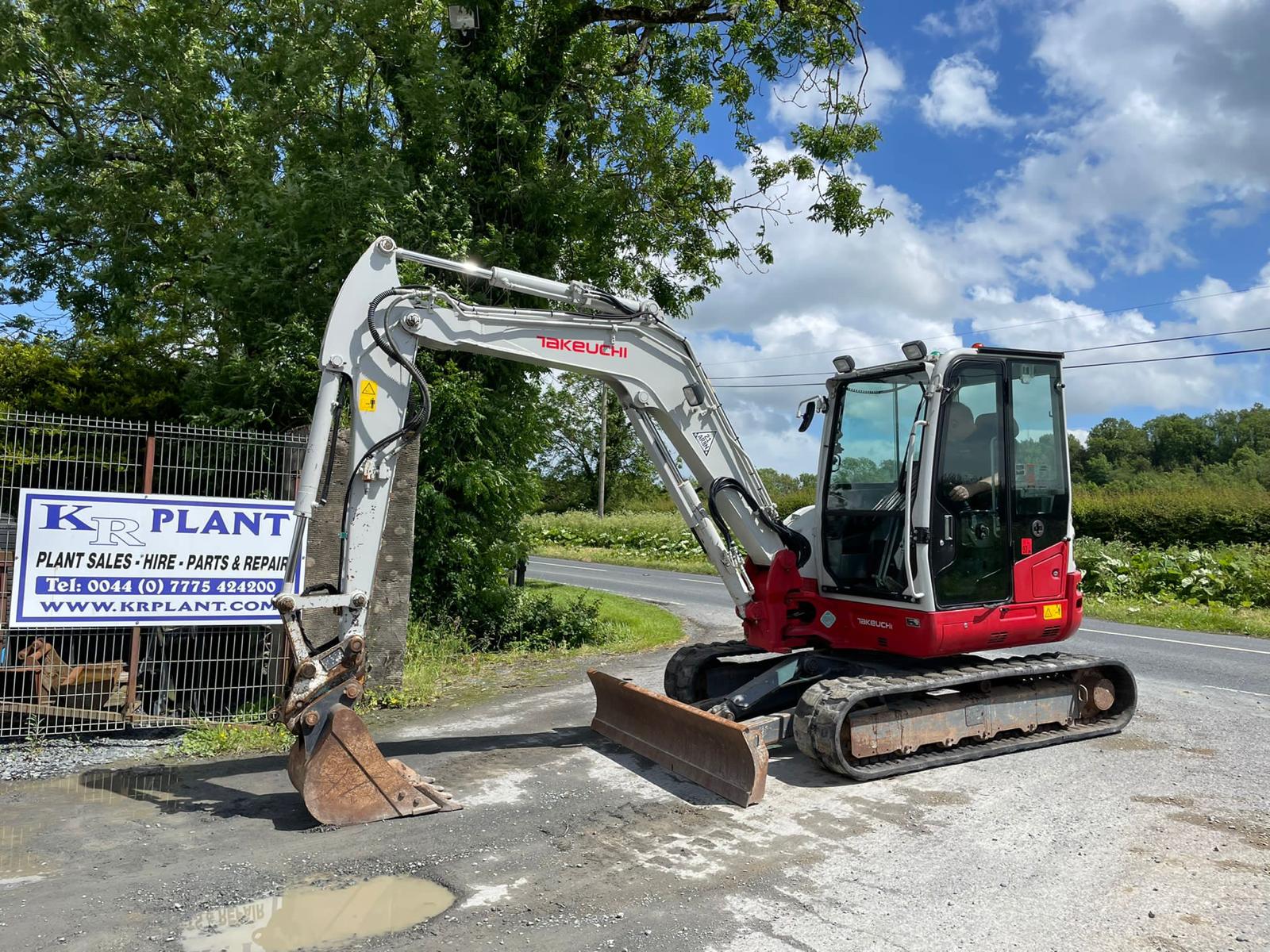 𝙏𝙖𝙠𝙚𝙪𝙘𝙝𝙞 𝙏𝘽260