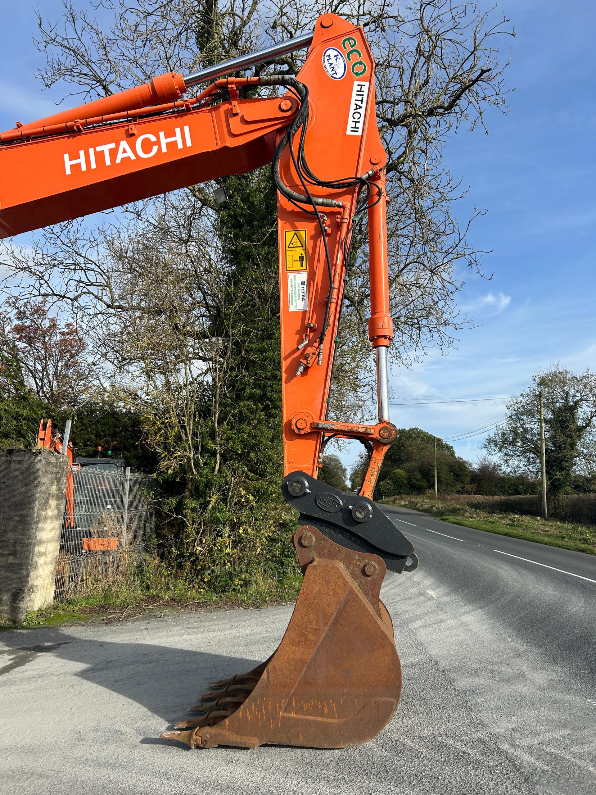 Hitachi ZX225USLC-6 Year 2021