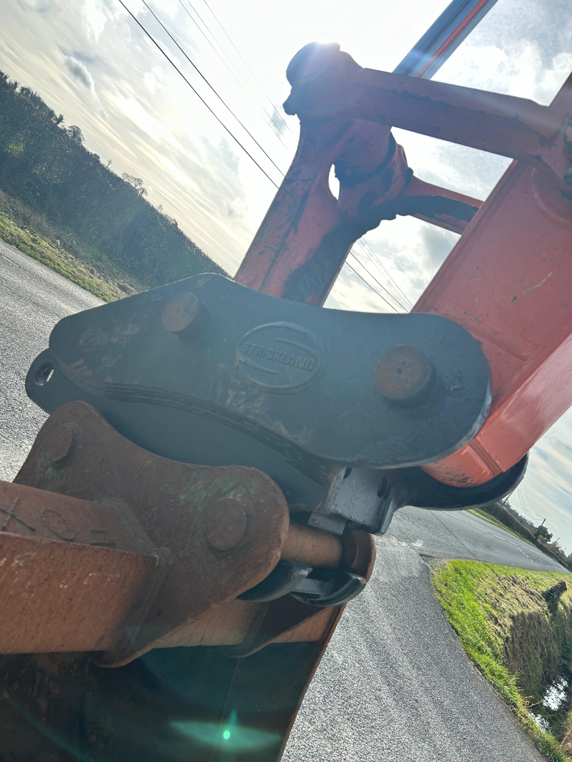 Hitachi ZX225USLC-6 Year 2021