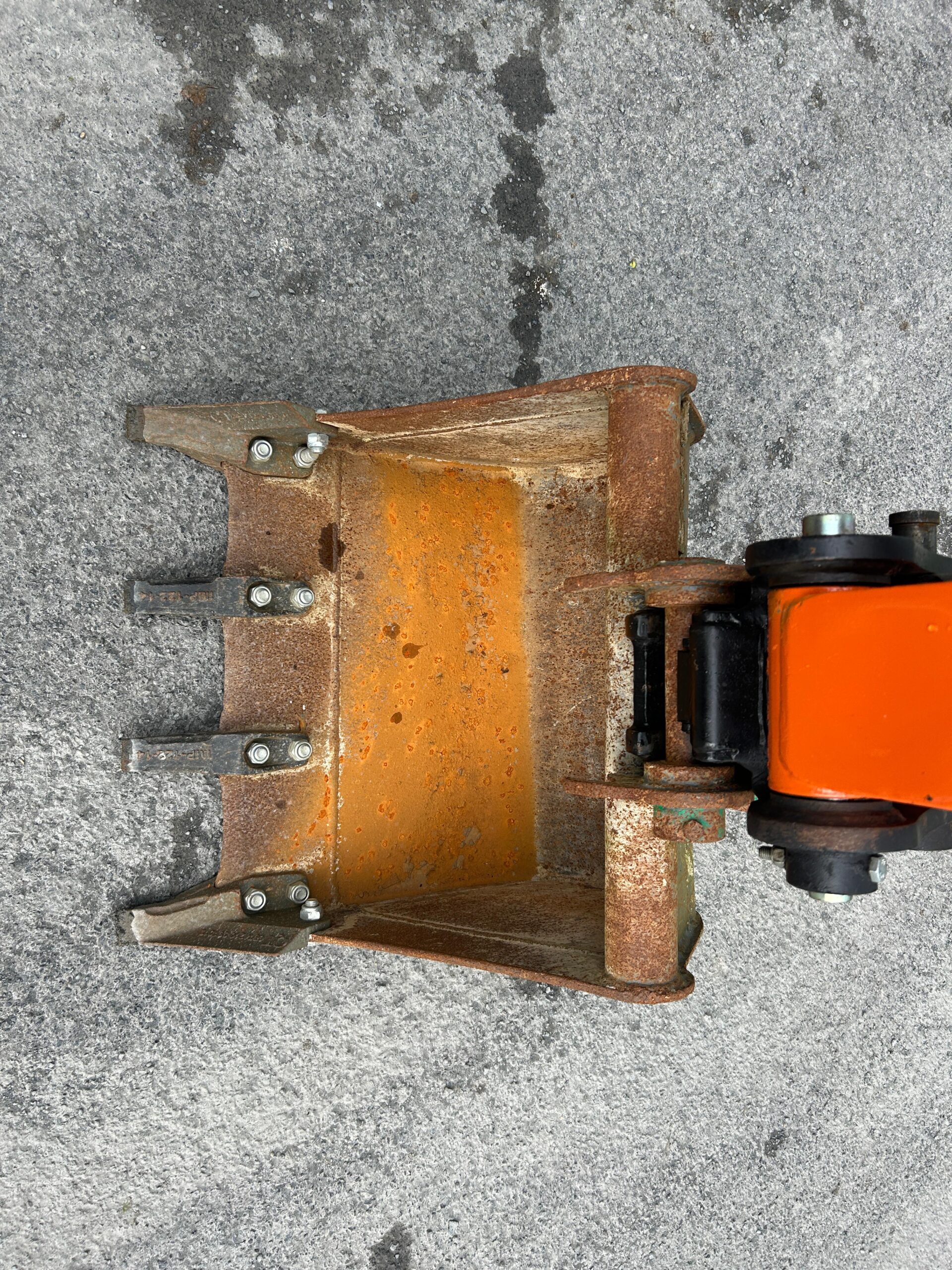 𝐇𝐢𝐭𝐚𝐜𝐡𝐢 𝐙𝐗𝟐𝟔𝐔-𝟔