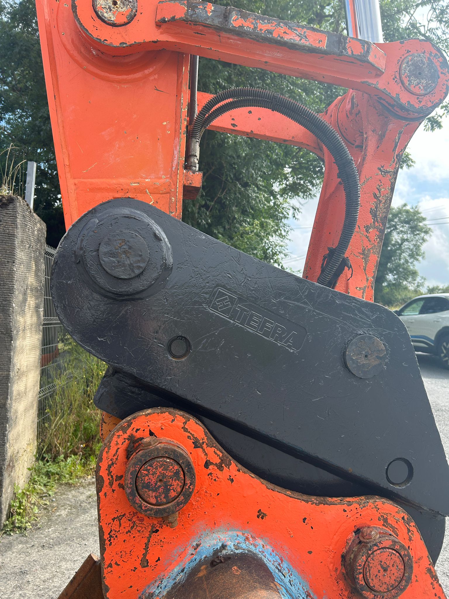 Hitachi ZX210LC-5B Year 2015