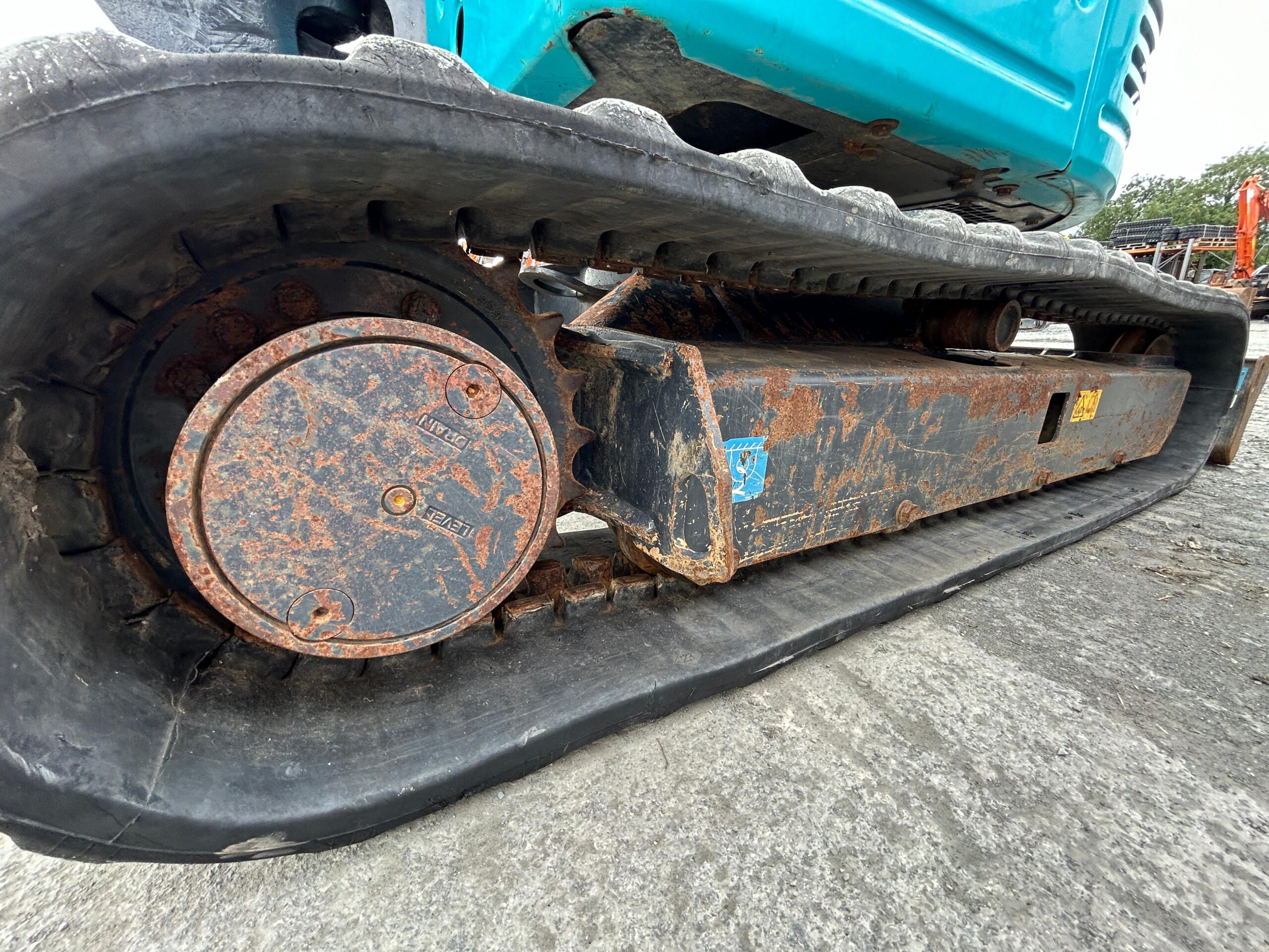 𝐀𝐢𝐫𝐦𝐚𝐧 𝐇𝐢𝐭𝐚𝐜𝐡𝐢 𝐙𝐗𝟐𝟔𝐔-𝟔