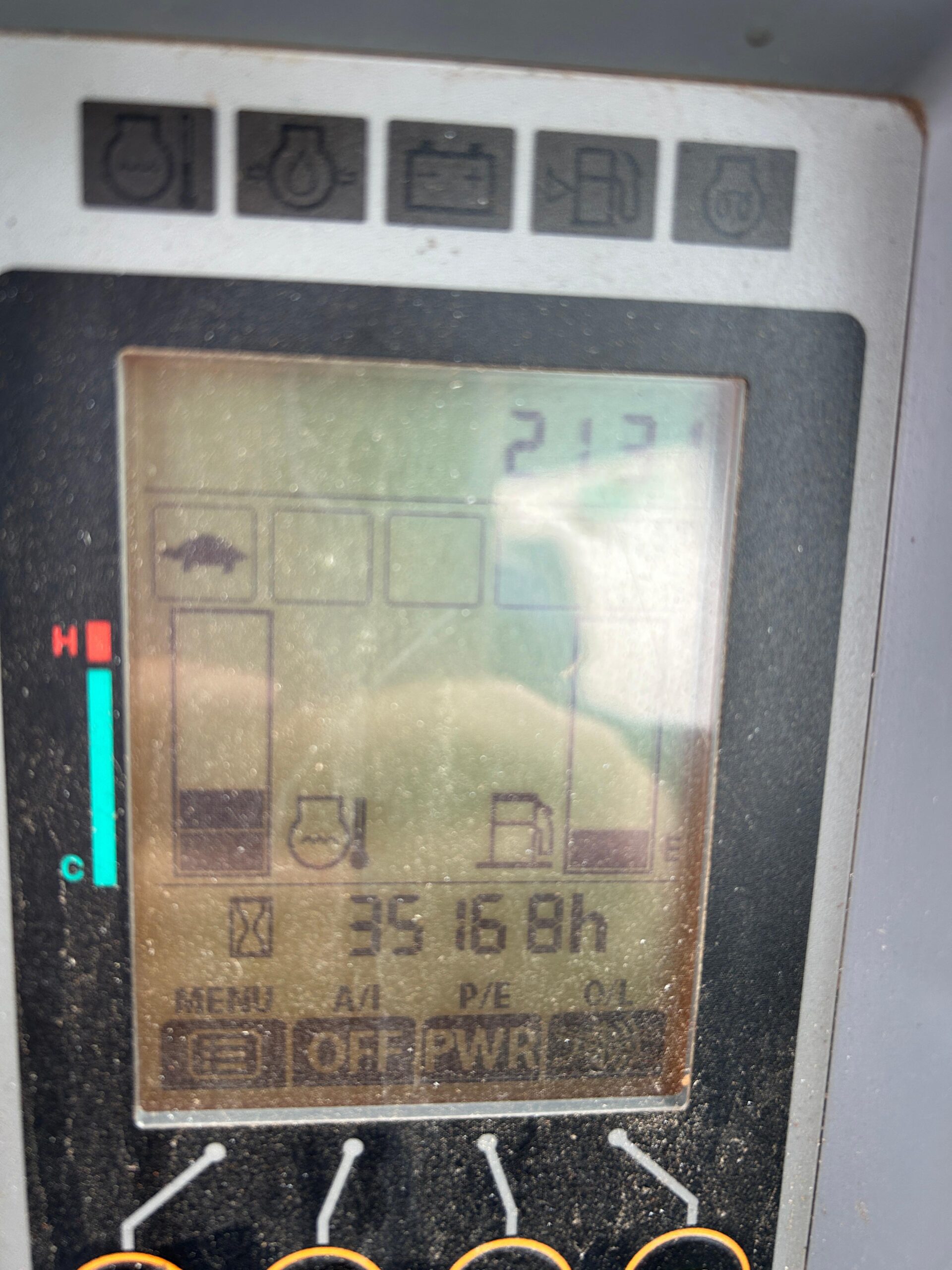 𝐇𝐢𝐭𝐚𝐜𝐡𝐢 𝐳𝐱𝟓𝟓𝐔-𝟓