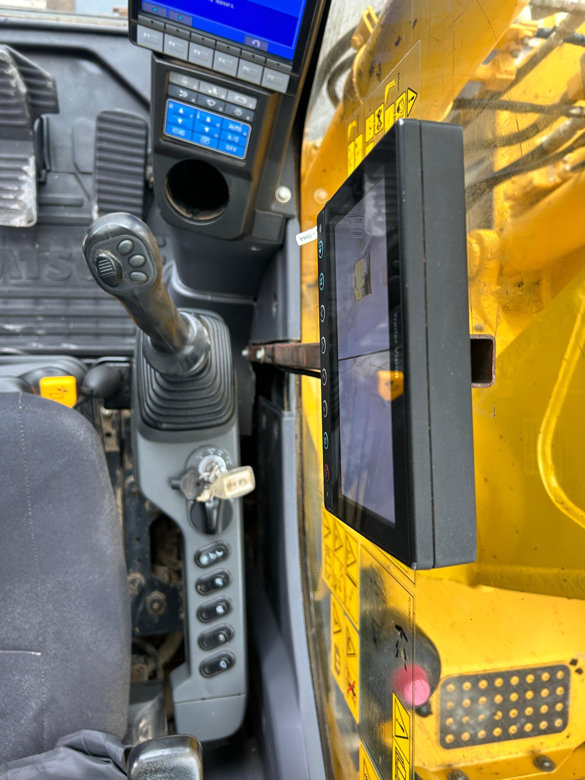 𝙆𝙤𝙢𝙖𝙩𝙨𝙪 𝙋𝘾138𝙐𝙎-11