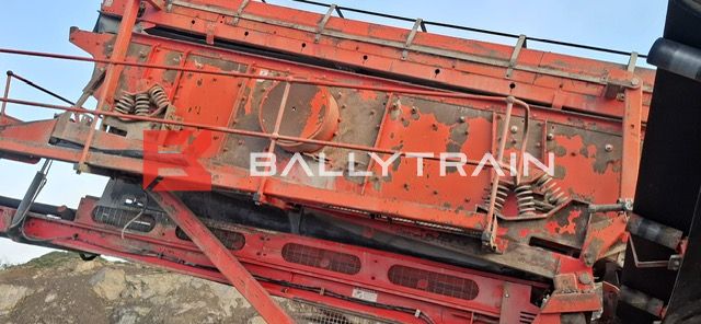 Terex Finlay 694 3 Deck Screener