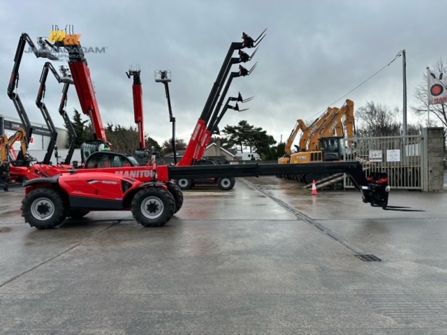 Manitou MT930H Compact 9 Metre 3 Ton Capacity