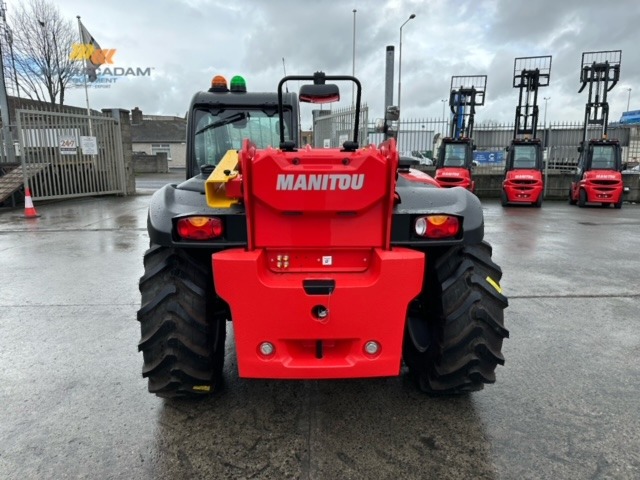 Manitou MT930H Compact 9 Metre 3 Ton Capacity
