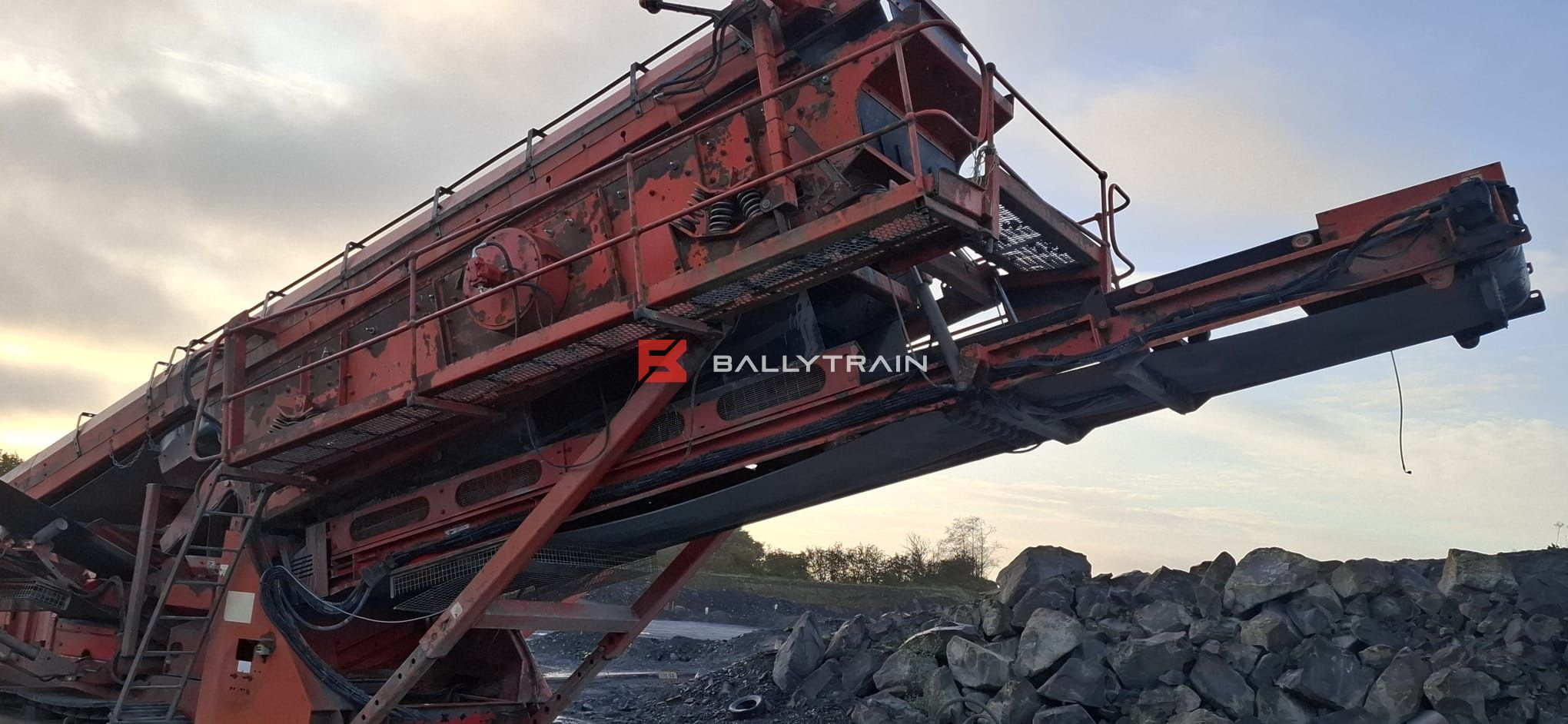 Terex Finlay 694 3 Deck Screener