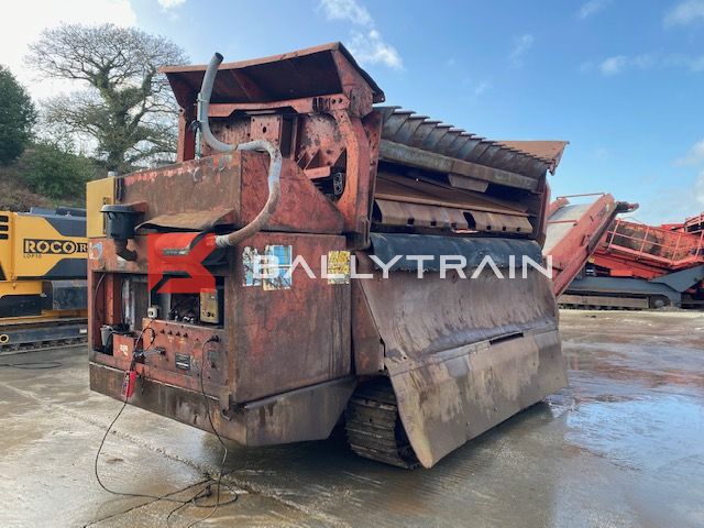 Extec Robotrac Scalping Screen