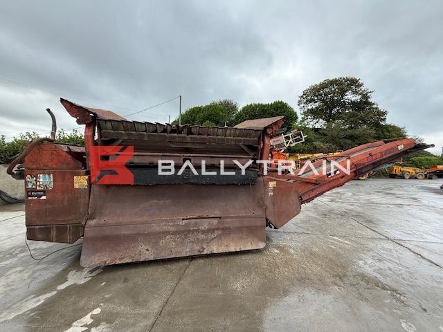 Extec Robotrac Scalping Screen