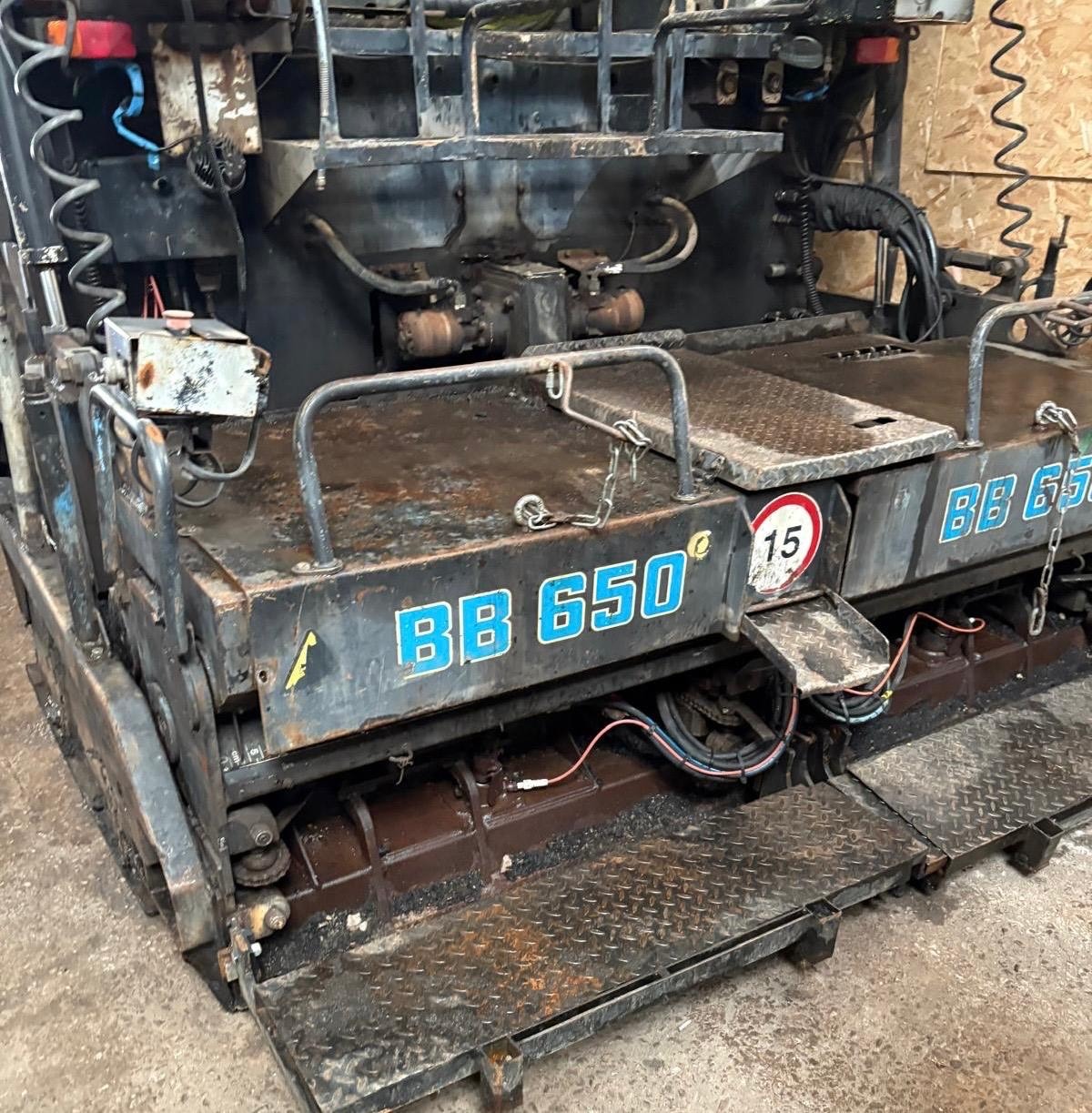 Bitelli BB650 Asphalt Paver