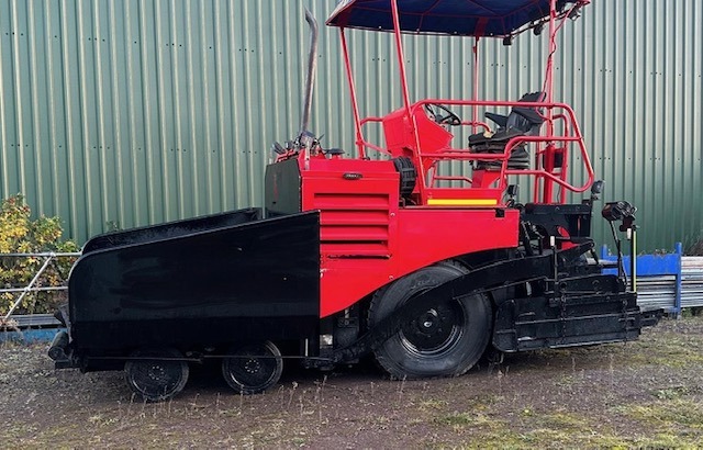 Marini MF331 Asphalt Paver