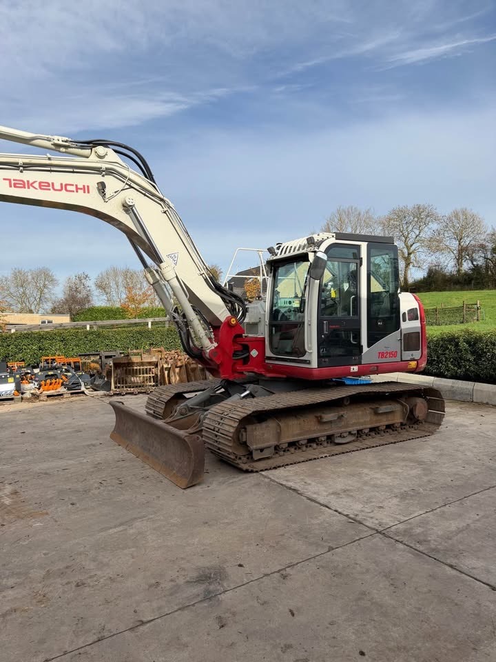 2016 Takeuchi TB2150