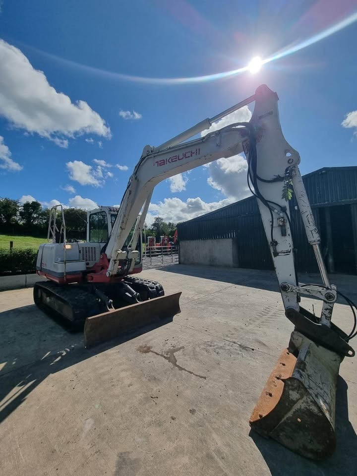 2005 TAKEUCHI TB175