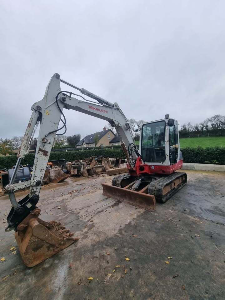 2013 TAKEUCHI TB250