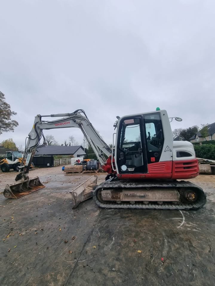 2018 Takeuchi TB290