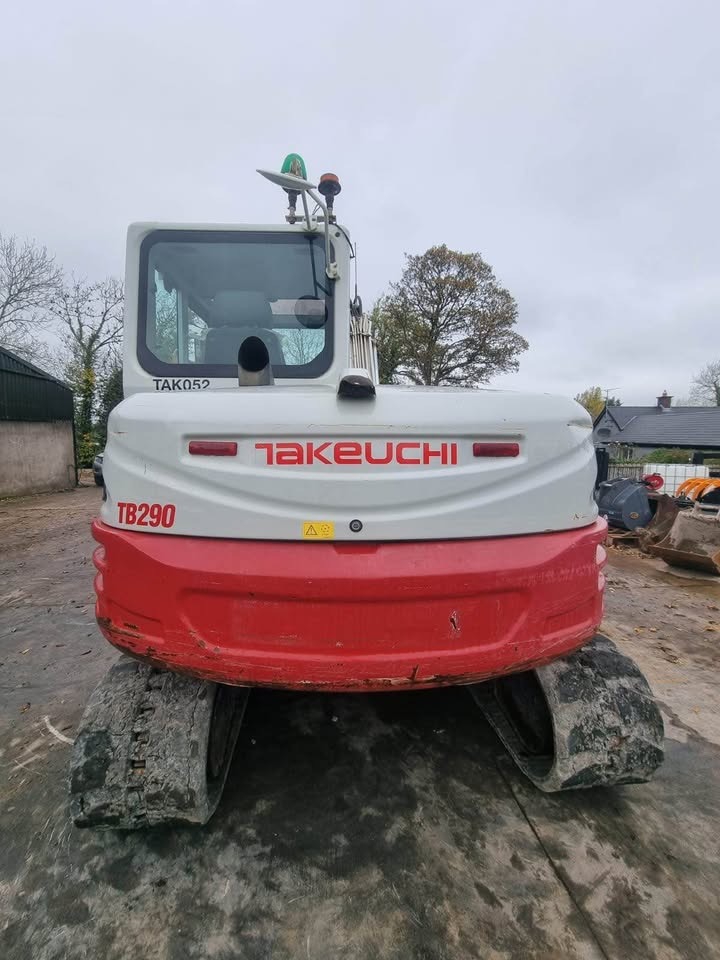 2018 Takeuchi TB290