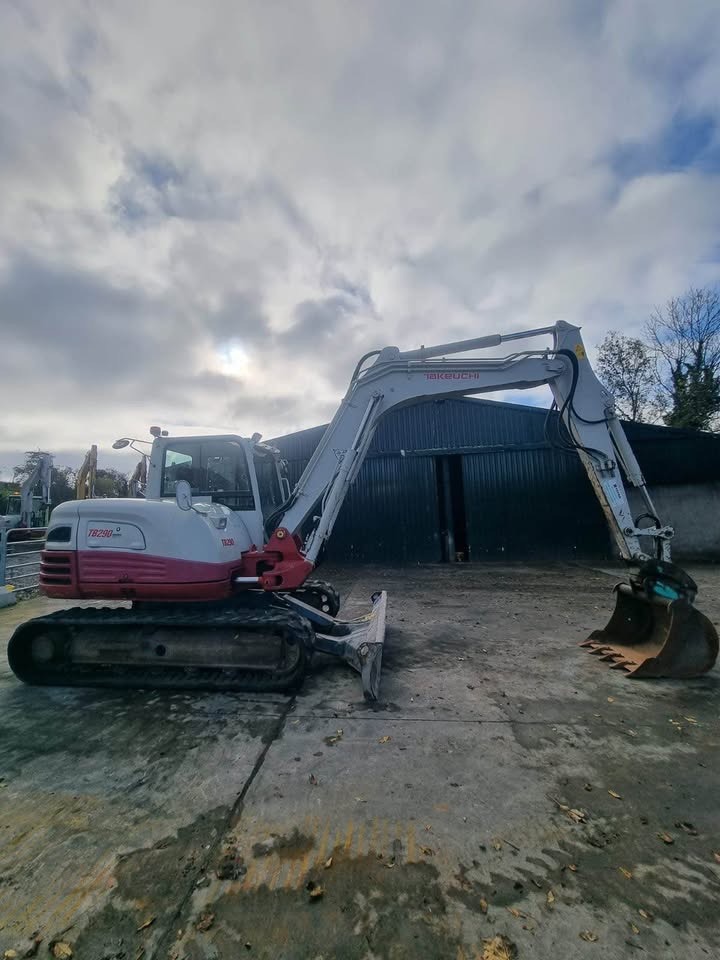 2018 Takeuchi TB290