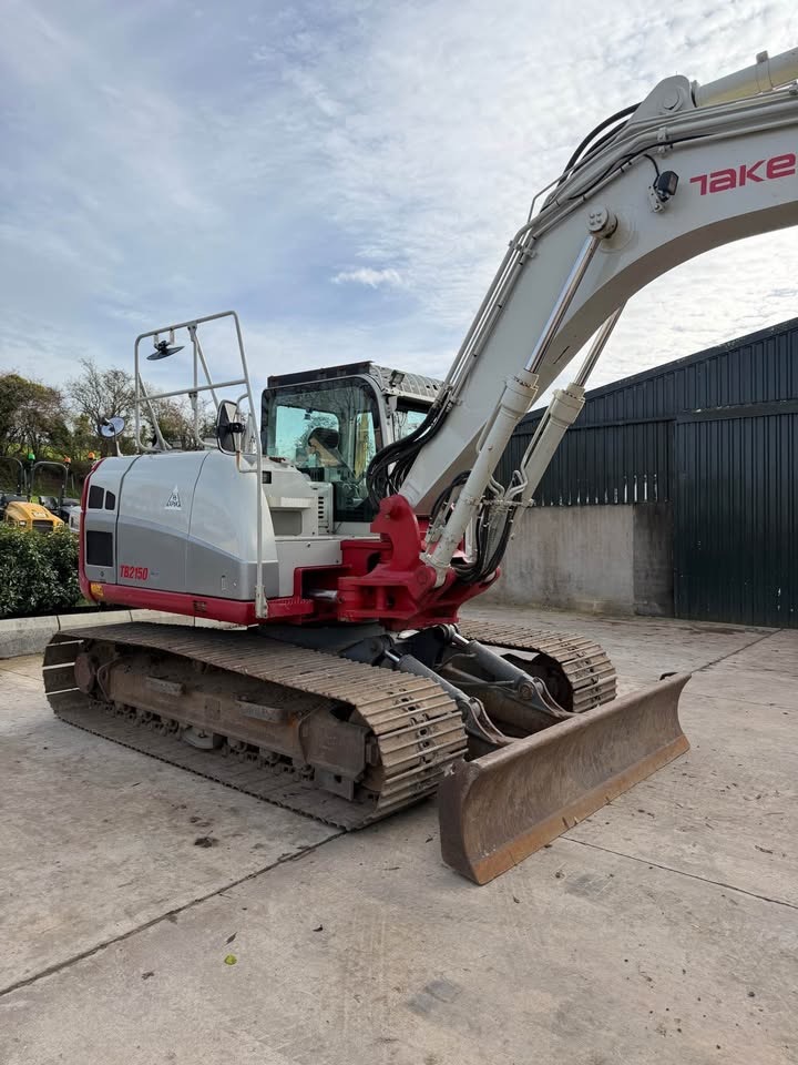 2016 Takeuchi TB2150