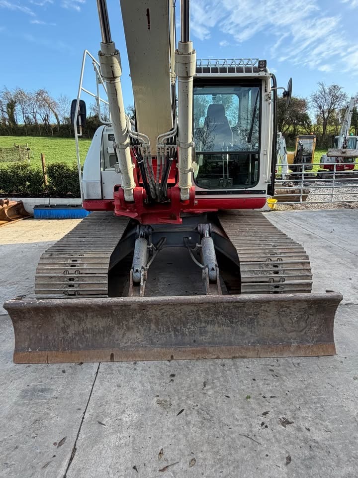 2016 Takeuchi TB2150