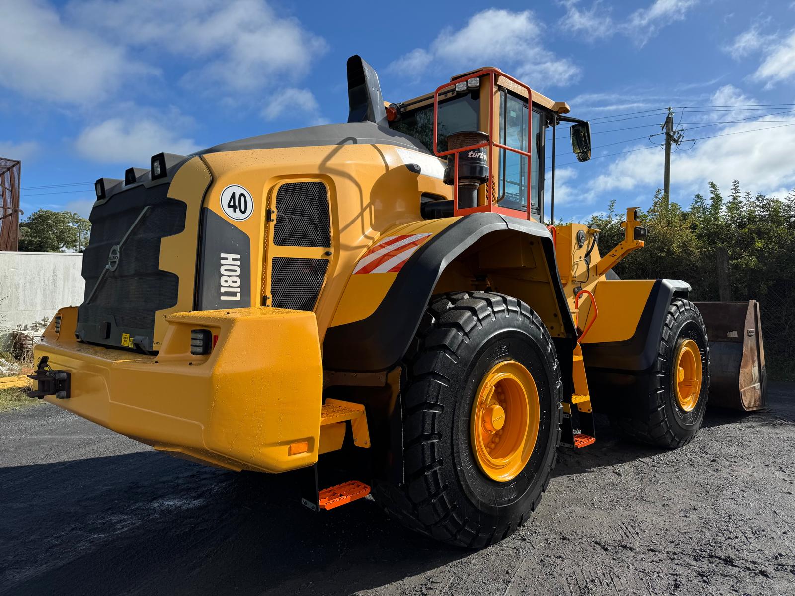 Volvo L180H Wheeled Loader