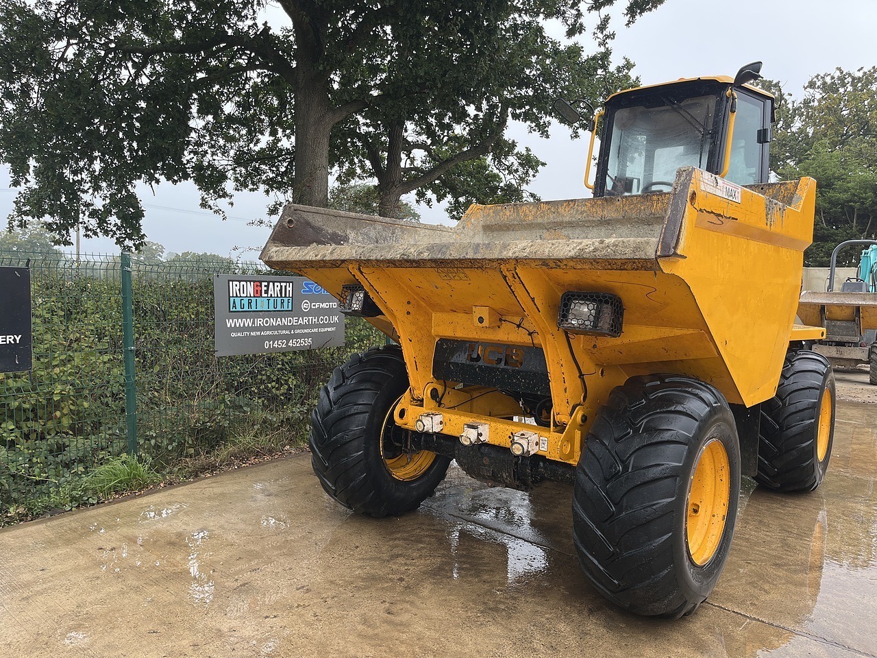 JCB 9T-1FT Cabbed Dumper 2018