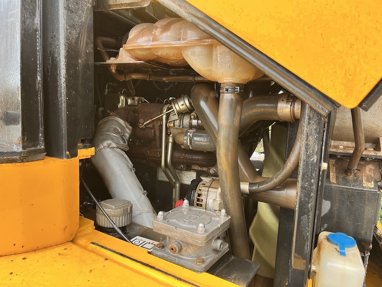 JCB 9T-1 FT Cabbed Dumper 2018