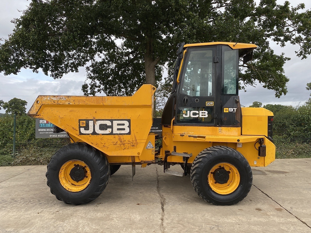 JCB 9T-1 FT Cabbed Dumper 2018