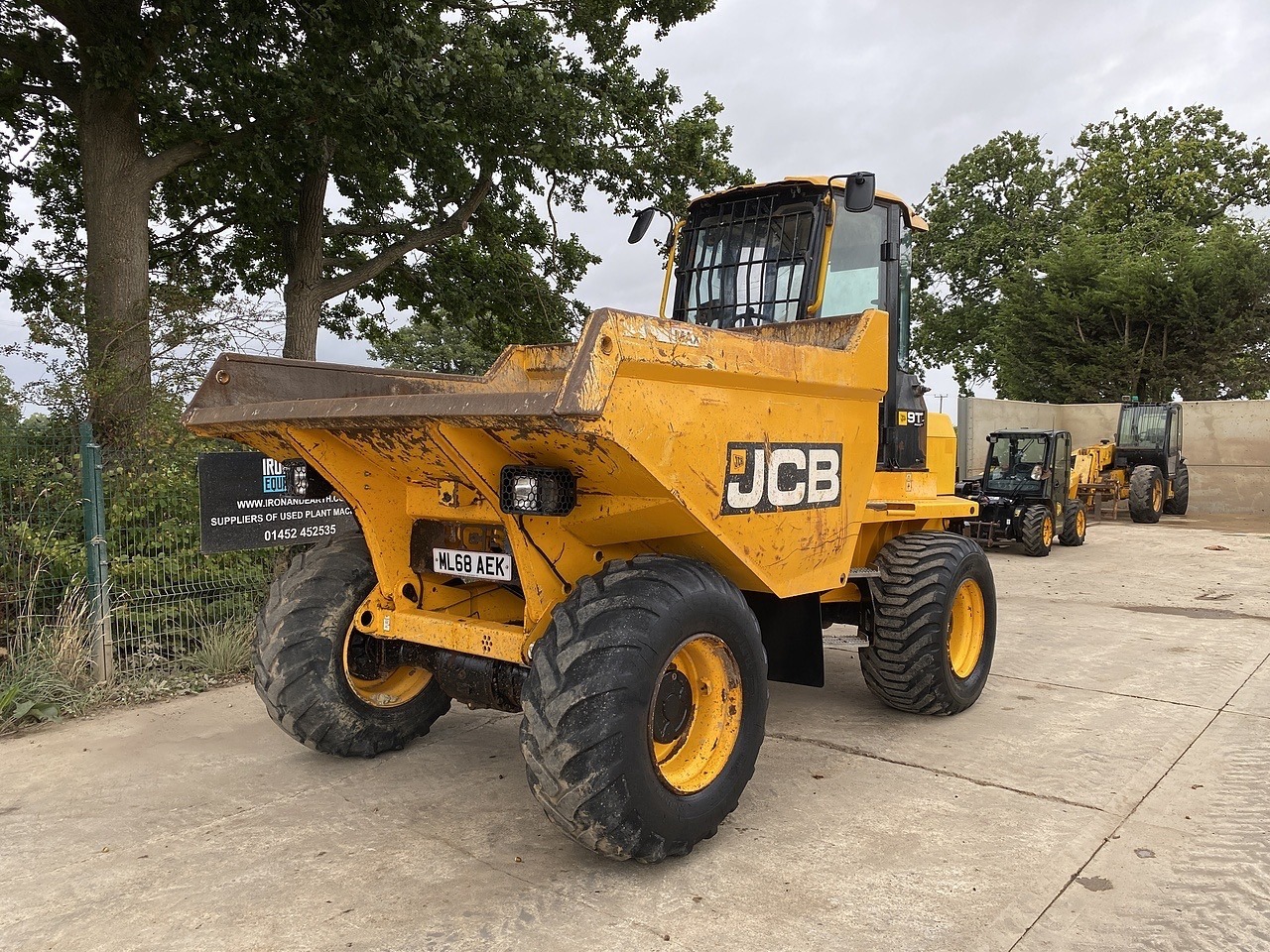 JCB 9T-1 FT Cabbed Dumper 2018