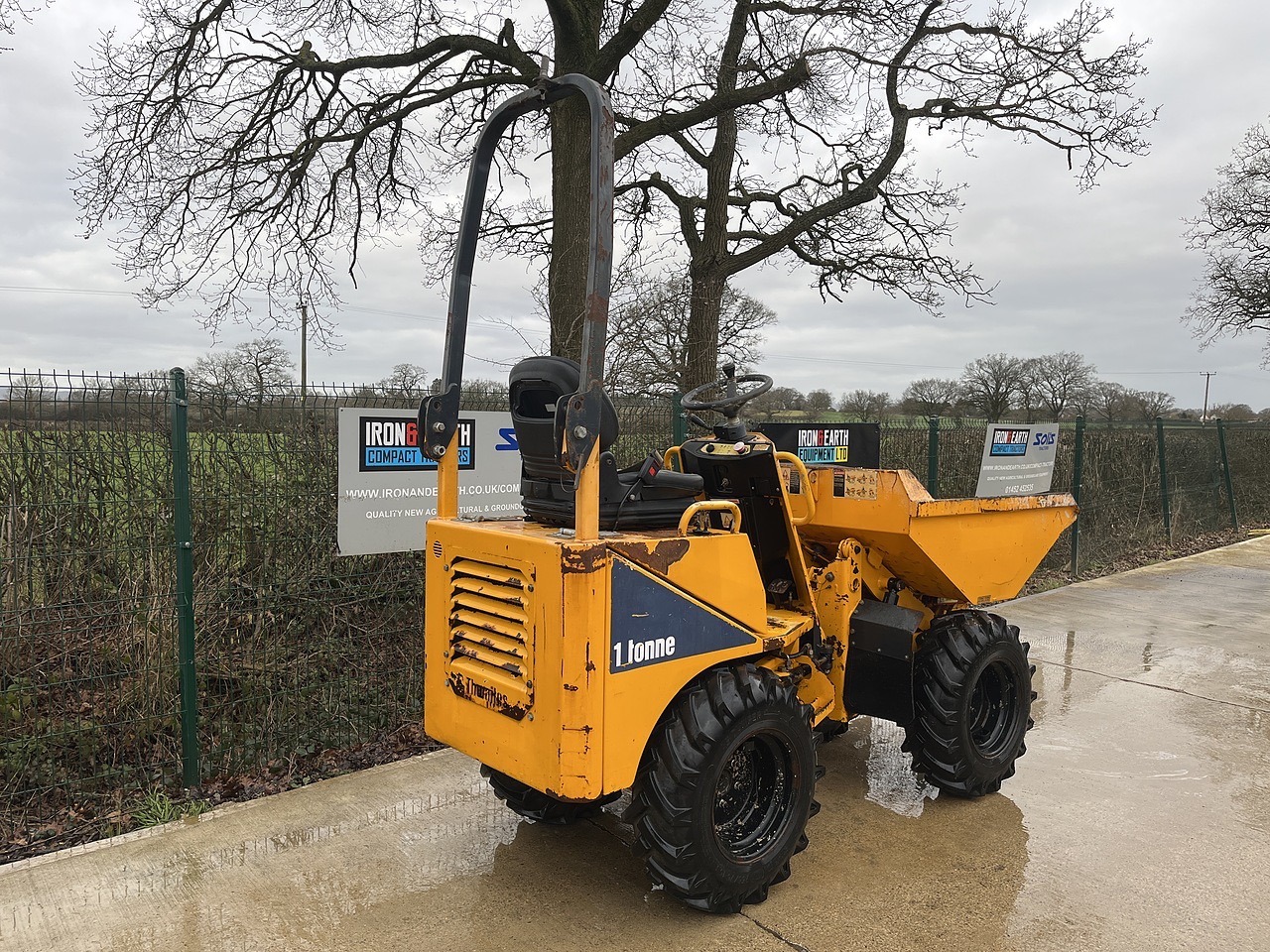 Thwaites 1 Tonne Hi-Tip Dumper 2016
