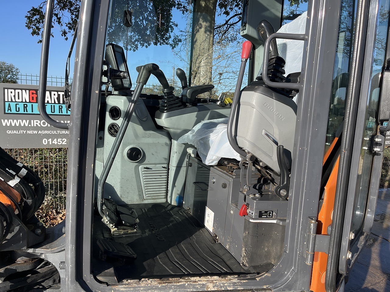 Doosan DX27Z-7 Excavator 2022